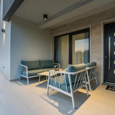 Antea Dalmacija Zadarvillas * Privlaka