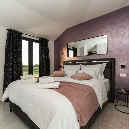 Antea Dalmacija Zadarvillas Βίλα *