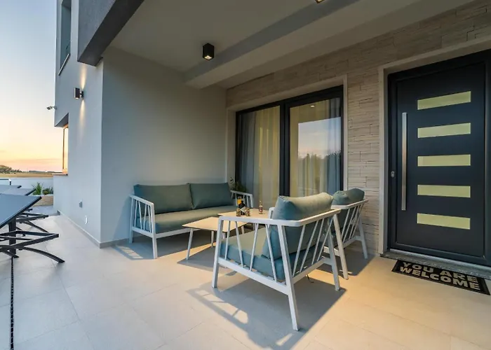 Antea Dalmacija Zadarvillas * Privlaka