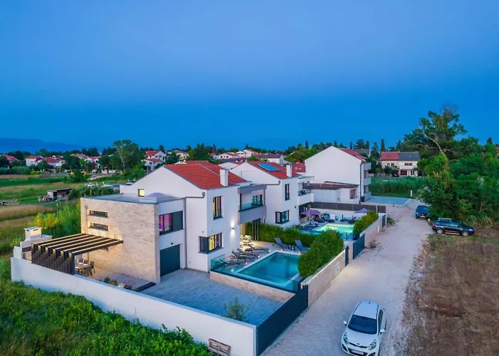 Antea Dalmacija Zadarvillas بريفلاكا