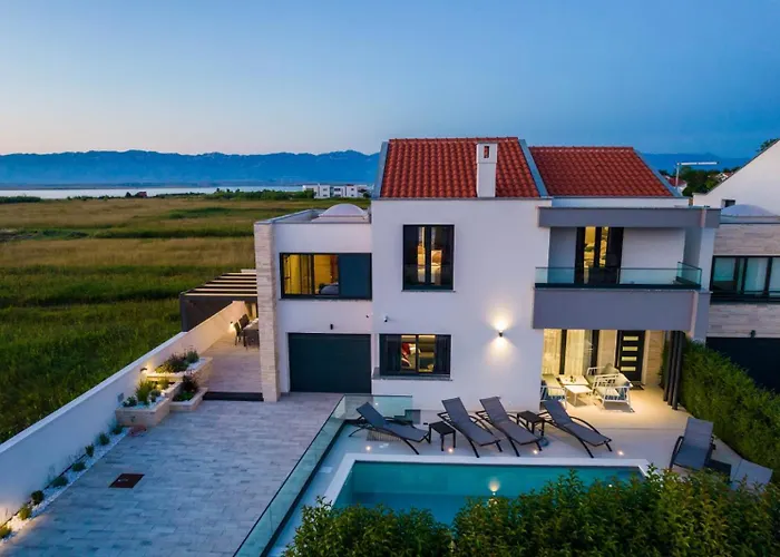 Antea Dalmacija Zadarvillas بريفلاكا