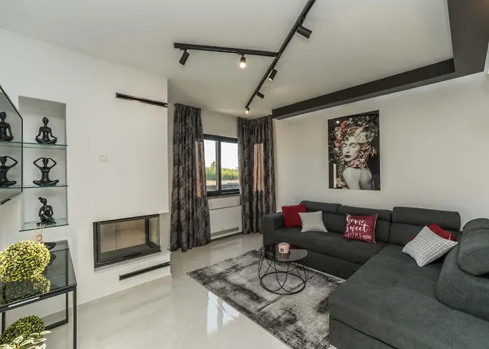 Antea Dalmacija Zadarvillas فيلة